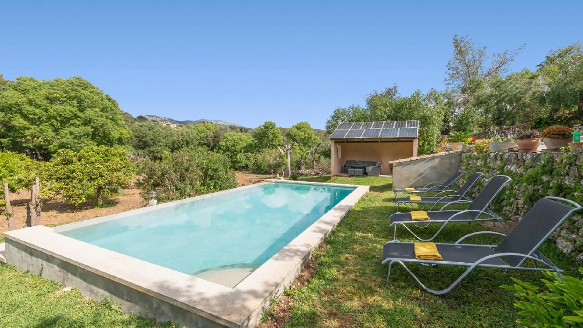 Pou Bo - Campanet Villa Tatil Evi
